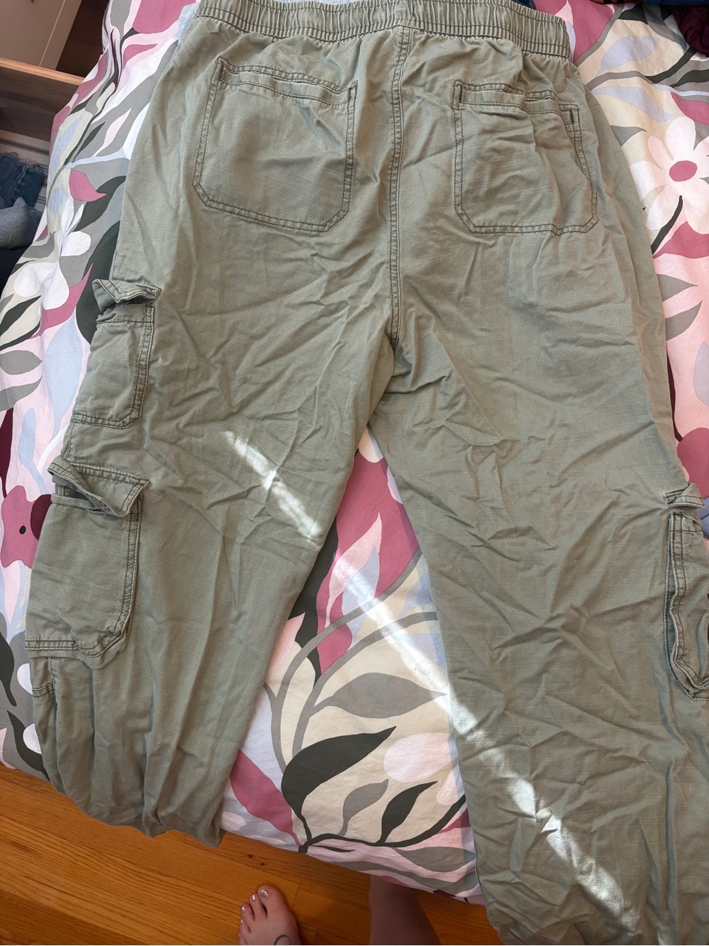 Light Olive Green Cargo Pants